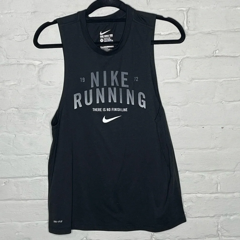 Nike Running Shirt S